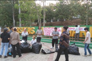 Pengadaan Bak Sampah Jadi Rapor Merah Unmul, BEM KM Inisiasi Waste Crowdfunding