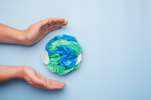 Beat Plastic Pollution: Melawan Limbah Plastik yang Kian Mencekik di Hari Lingkungan Hidup Sedunia